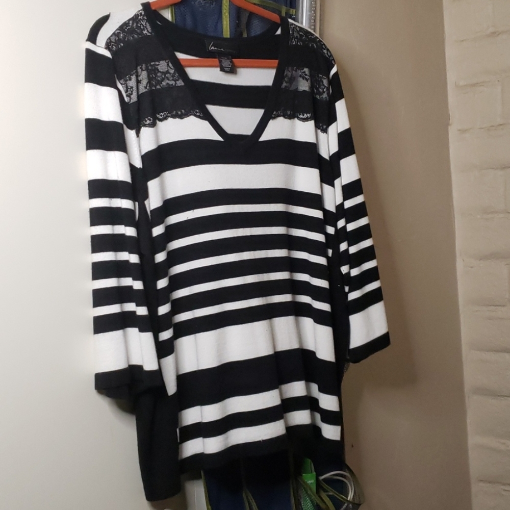 Womans sweater 28/29